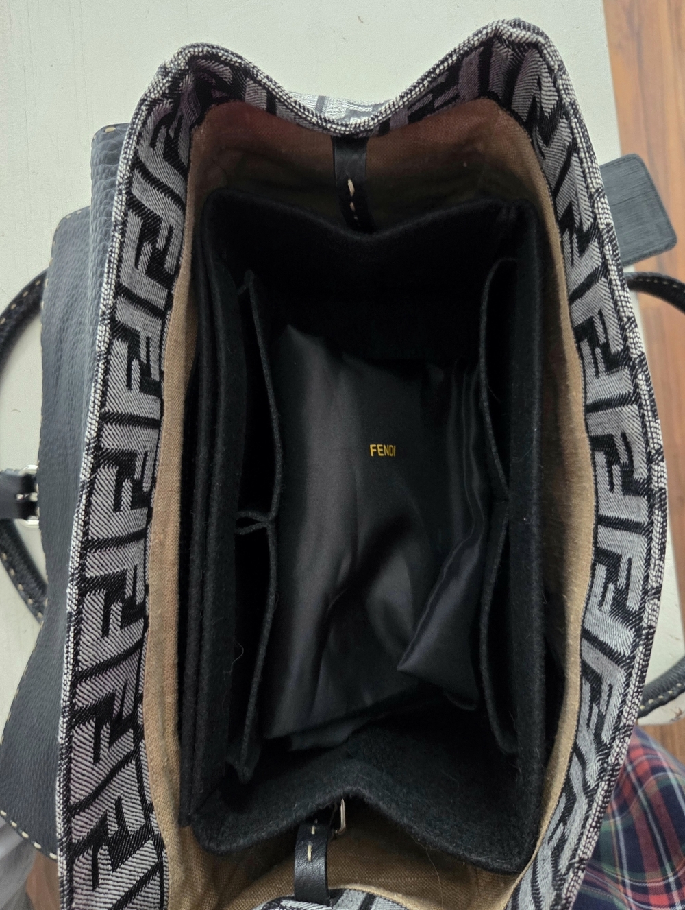 Fendi Zucca Print Black and Gray Shoulder Bag - Picture 8 of 9
